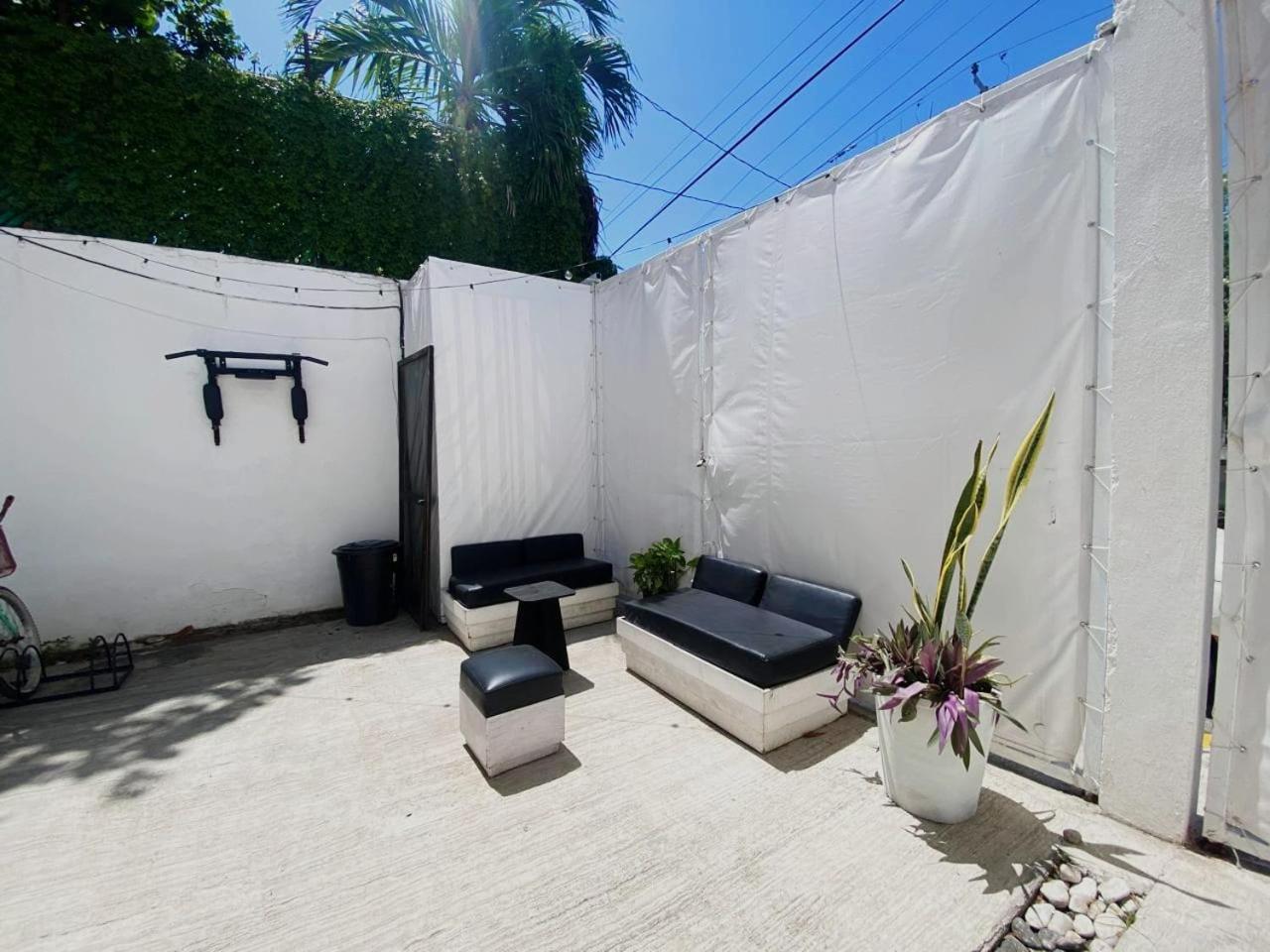 The Hostal Inn Playa del Carmen Exterior photo
